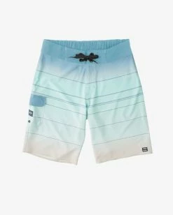 Cheapest 🛒 Billabong Boys' (2-7) All Day Stripe Pro Boardshorts 14" RED WHITE BLUE 🔔 -boys Sales Store abtbs00103 billabongf mnt frt1 1