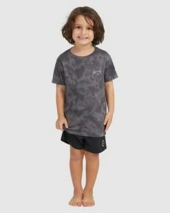 Discount 🎉 Billabong Boy's (2-7) Groms Arch Tie-Dye Short Sleeve T-Shirt BLACK 🤩 -boys Sales Store ubtzt00116 billabongw blk frt1 1